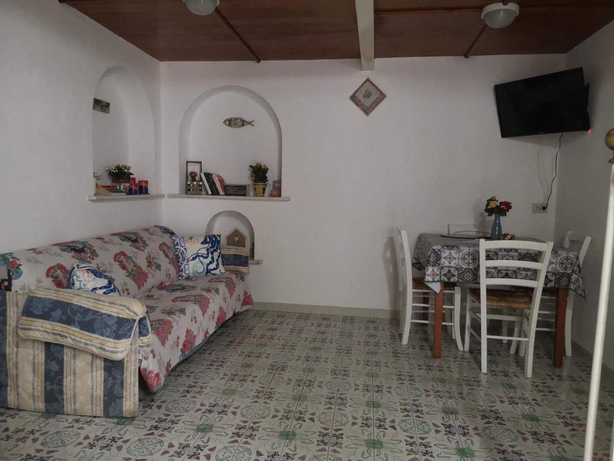 Al Limone Apartman Lipari Kültér fotó